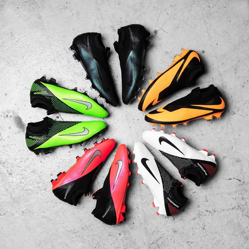Giày đá bóng chính hãng Nike